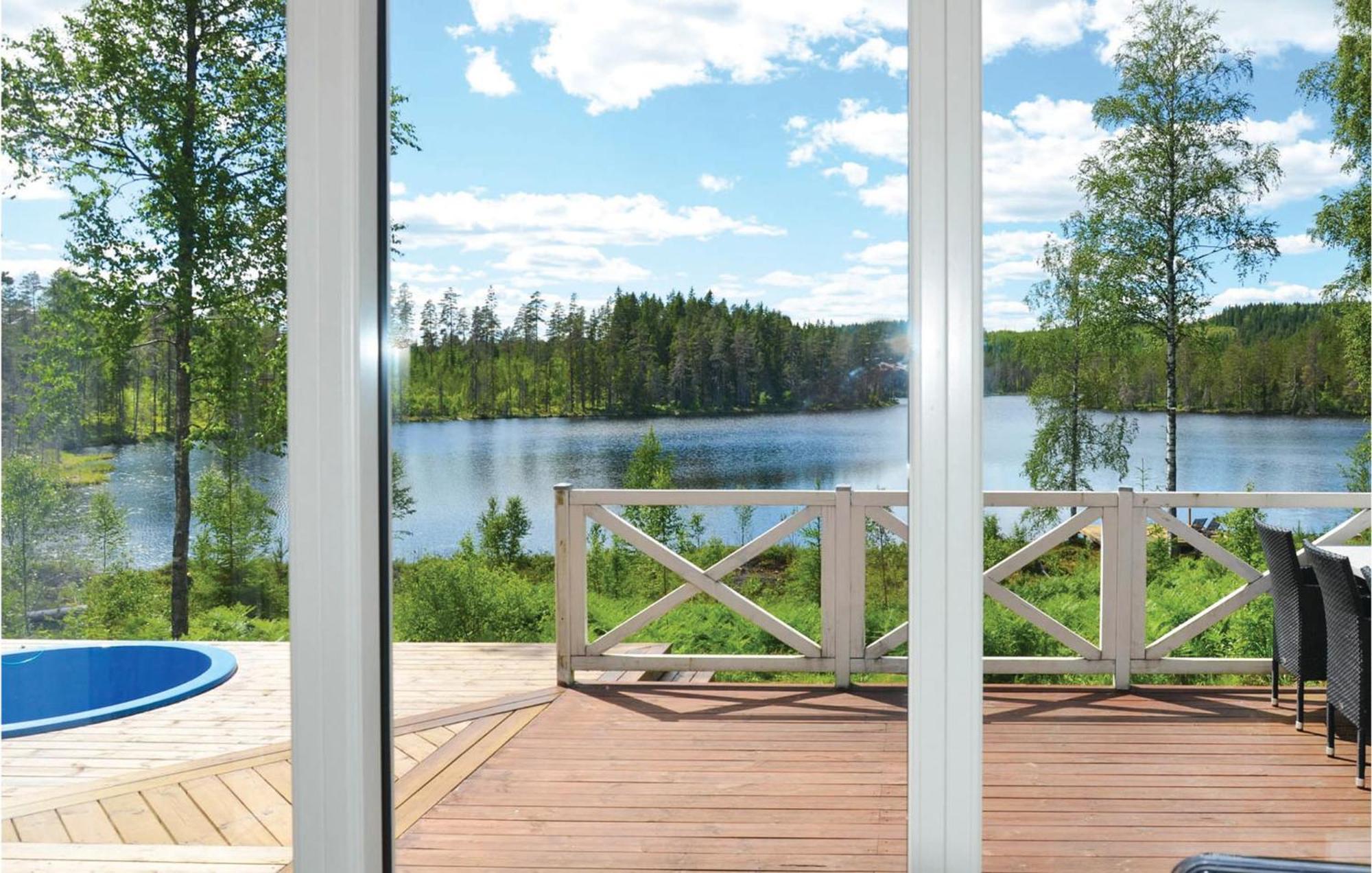 Nice Home In Sunne With Jacuzzi Alvsatern Eksteriør bilde